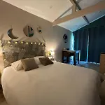 Πανσιόν Laloveroom 3*