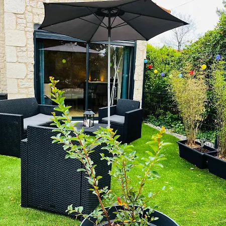 Laloveroom Vendégház Saint-Auban