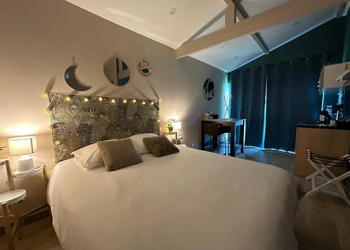 게스트하우스 Laloveroom 3*